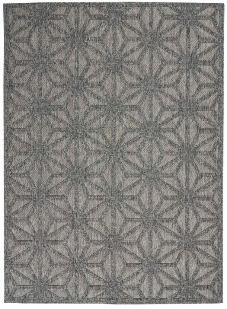 Gray rug with intricate star patterns