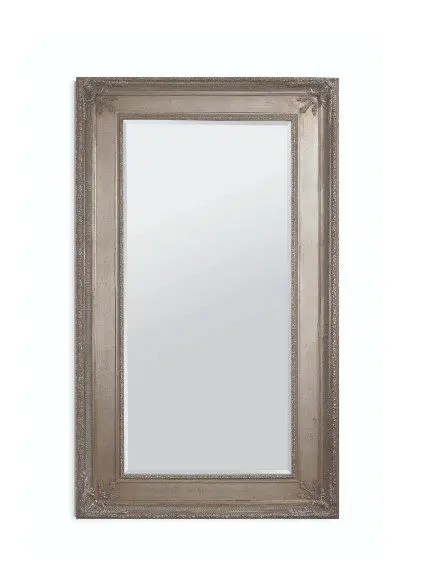 Vintage-style mirror with decorative border